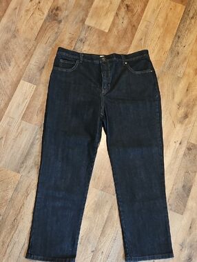 👖Charter Club Tummy Slimming Straight Leg Jeans